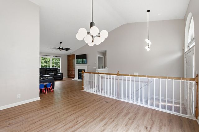 161 E Harbor, Hendersonville, TN 37075