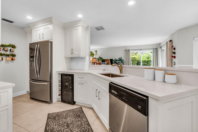 23486 Torre Circle, Boca Raton, FL 33433