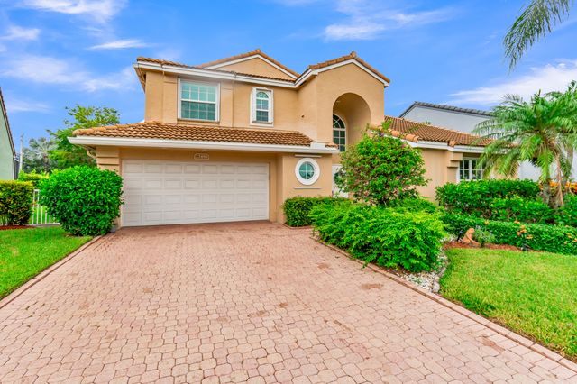 23486 Torre Circle, Boca Raton, FL 33433