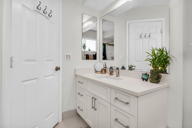 23486 Torre Circle, Boca Raton, FL 33433