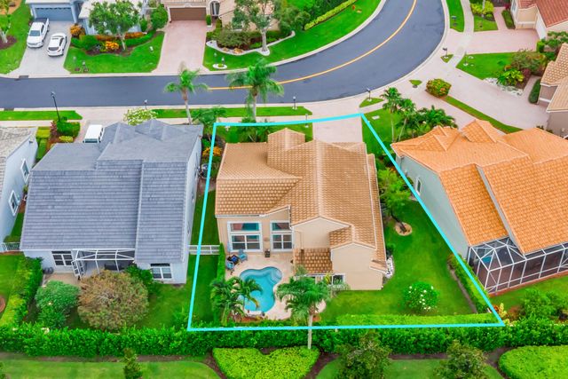 23486 Torre Circle, Boca Raton, FL 33433