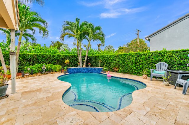 23486 Torre Circle, Boca Raton, FL 33433