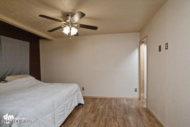 5625 E Rosebud Court, Wasilla, AK 99654