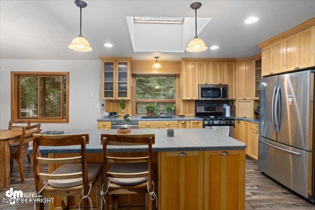 5625 E Rosebud Court, Wasilla, AK 99654