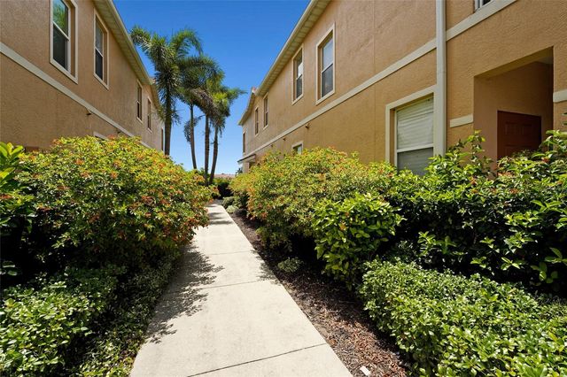 3576 PARKRIDGE CIRCLE 30-101, Sarasota, FL 34243