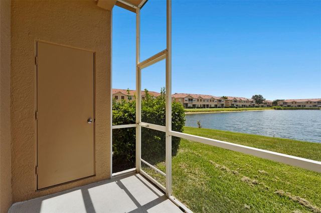 3576 PARKRIDGE CIRCLE 30-101, Sarasota, FL 34243