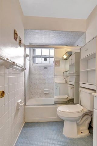 1943 Monroe Street 310D, Hollywood, FL 33020