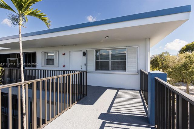 1943 Monroe Street 310D, Hollywood, FL 33020