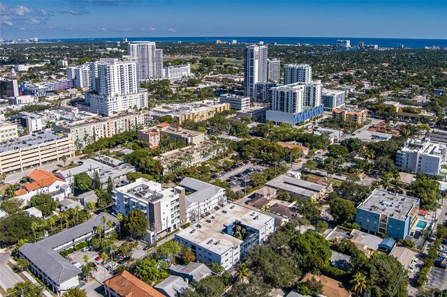 1943 Monroe Street 310D, Hollywood, FL 33020