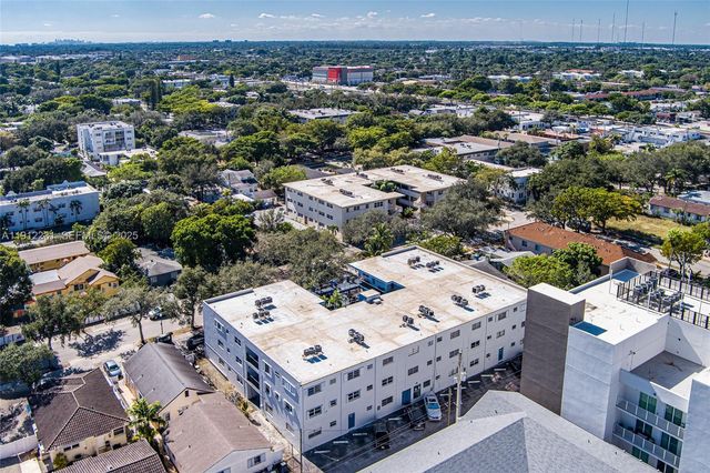 1943 Monroe Street 310D, Hollywood, FL 33020