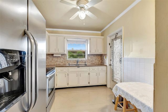 1943 Monroe Street 310D, Hollywood, FL 33020