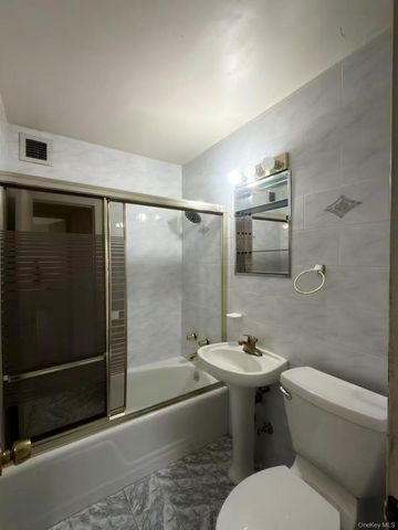 138-10 Franklin Avenue 6K, Flushing, NY 11355