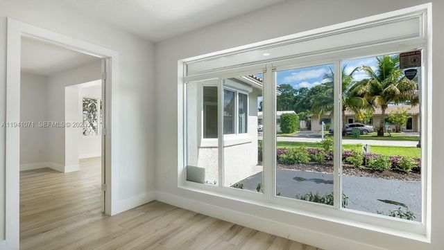 5713 NE 17th Ter, Fort Lauderdale, FL 33334