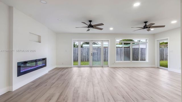 5713 NE 17th Ter, Fort Lauderdale, FL 33334