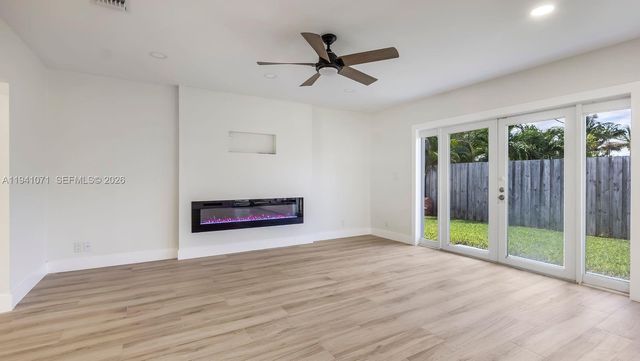 5713 NE 17th Ter, Fort Lauderdale, FL 33334