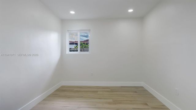 5713 NE 17th Ter, Fort Lauderdale, FL 33334