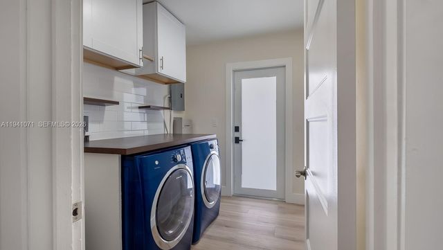 5713 NE 17th Ter, Fort Lauderdale, FL 33334