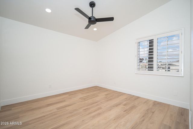 4601 E EVERETT Drive, Phoenix, AZ 85032