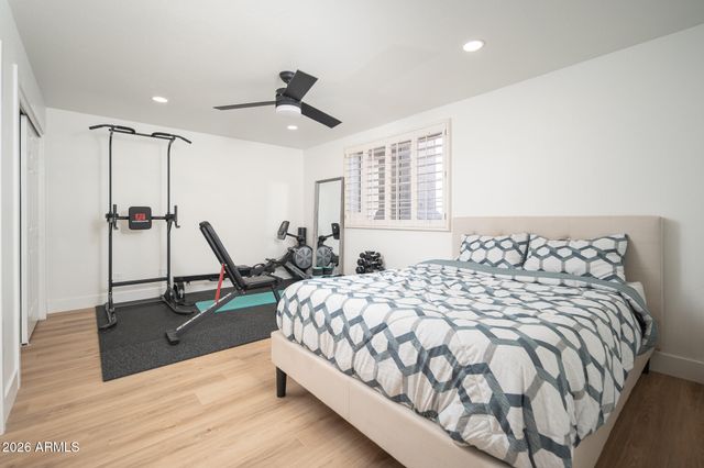 4601 E EVERETT Drive, Phoenix, AZ 85032