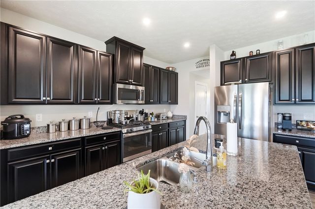 2657 Blueflag Street, Tipp City, OH 45371