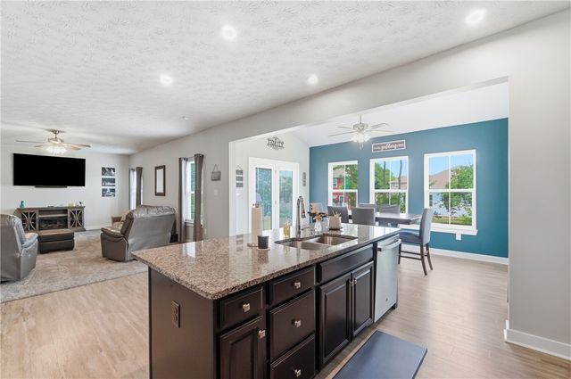2657 Blueflag Street, Tipp City, OH 45371
