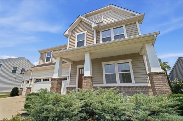 2657 Blueflag Street, Tipp City, OH 45371