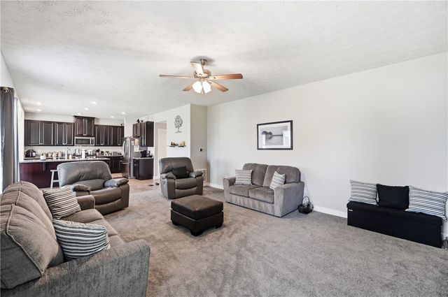 2657 Blueflag Street, Tipp City, OH 45371
