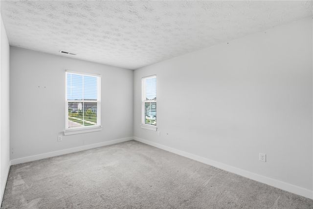 2657 Blueflag Street, Tipp City, OH 45371
