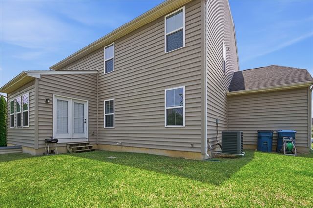 2657 Blueflag Street, Tipp City, OH 45371