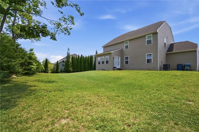 2657 Blueflag Street, Tipp City, OH 45371
