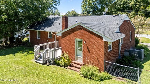 4083 Pitt Street, Ayden, NC 28513