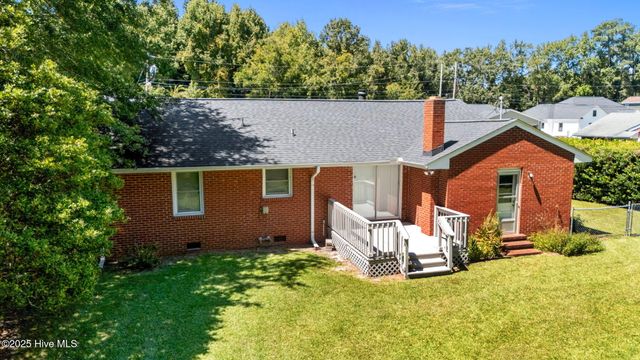 4083 Pitt Street, Ayden, NC 28513