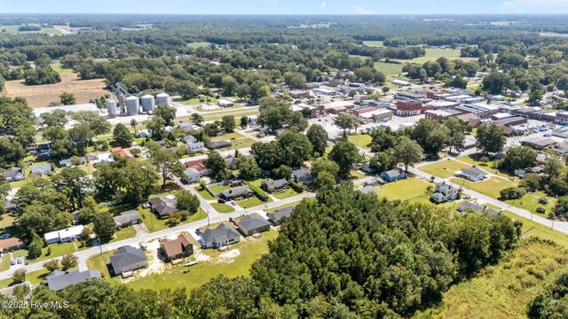 4083 Pitt Street, Ayden, NC 28513