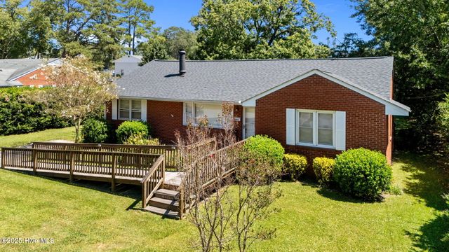 4083 Pitt Street, Ayden, NC 28513