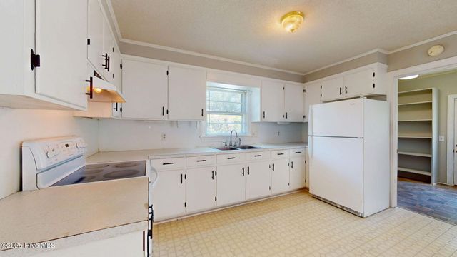 4083 Pitt Street, Ayden, NC 28513