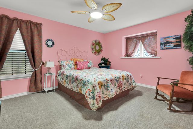 7605 Willowood Court, Fort Worth, TX 76112