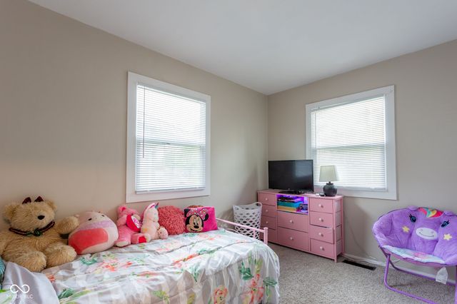 2738 W 18th Street, Anderson, IN 46011