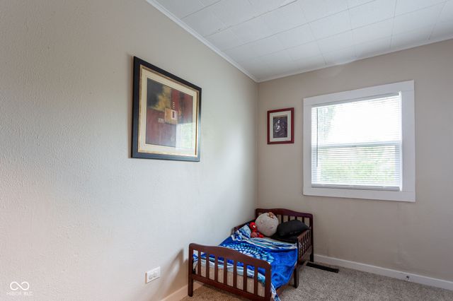 2738 W 18th Street, Anderson, IN 46011