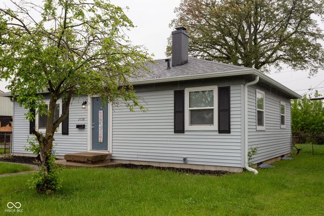 2738 W 18th Street, Anderson, IN 46011