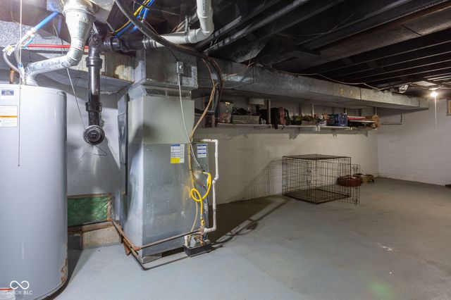 2738 W 18th Street, Anderson, IN 46011