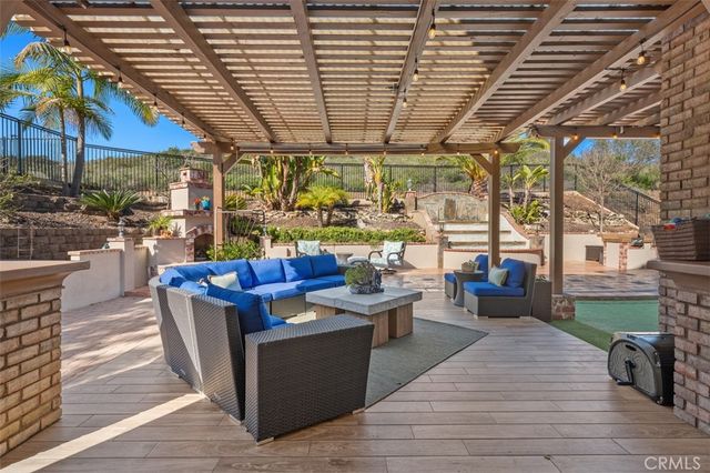 3246 Sitio Avellana, Carlsbad, CA 92009