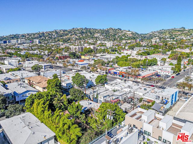 1040 N Genesee Avenue, West Hollywood, CA 90046
