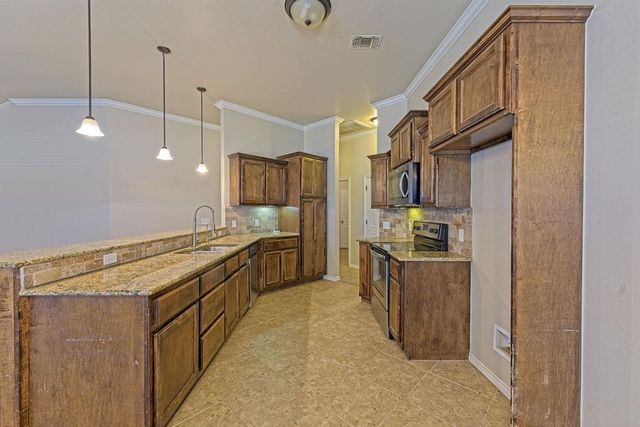 4413 Boardwalk Avenue, Moore, OK 73160