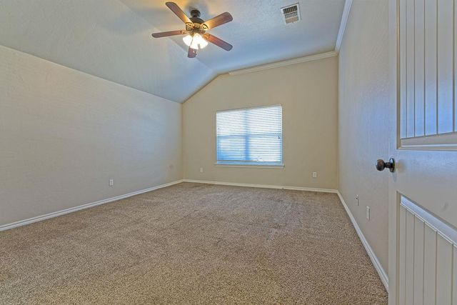 4413 Boardwalk Avenue, Moore, OK 73160