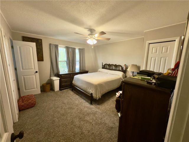 16020 S 1200th Road, Nevada, MO 64772