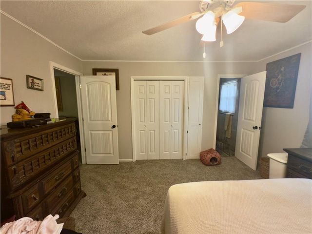 16020 S 1200th Road, Nevada, MO 64772