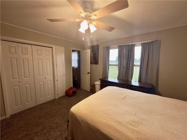 16020 S 1200th Road, Nevada, MO 64772