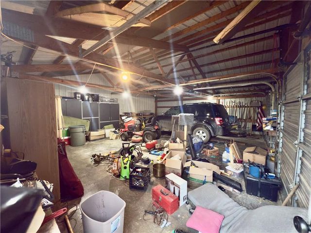 16020 S 1200th Road, Nevada, MO 64772