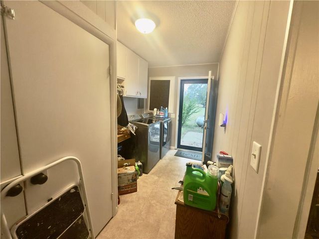 16020 S 1200th Road, Nevada, MO 64772