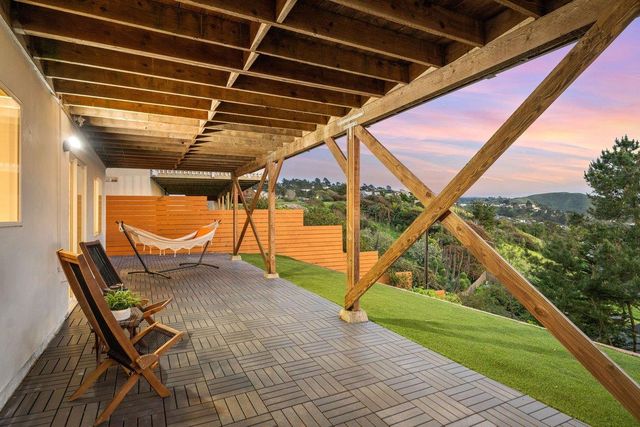 170 Beachview Avenue, Pacifica, CA 94044